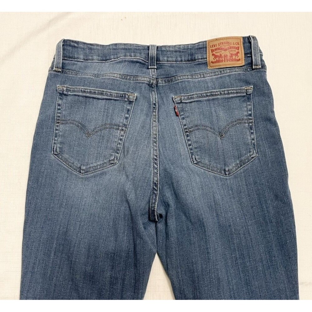 Women's Levi's 726 Flare Jeans Size 32 x 32 Blue Denim Stretch Wide Leg Casual - Picture 6 of 7